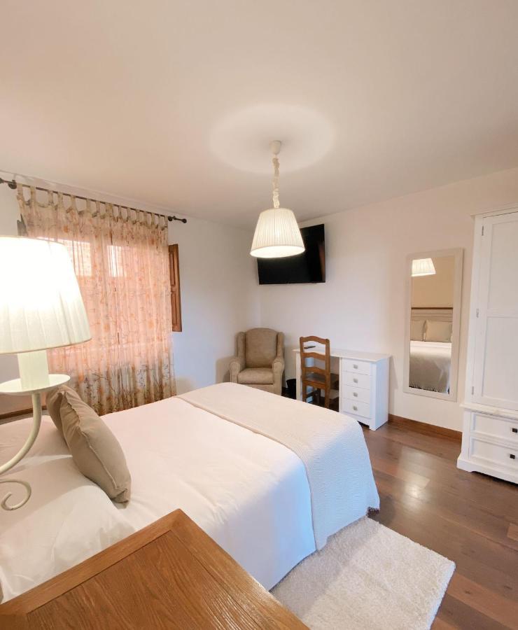 Hotel Rural Candela Y Plata Puerto de Béjar Exteriör bild