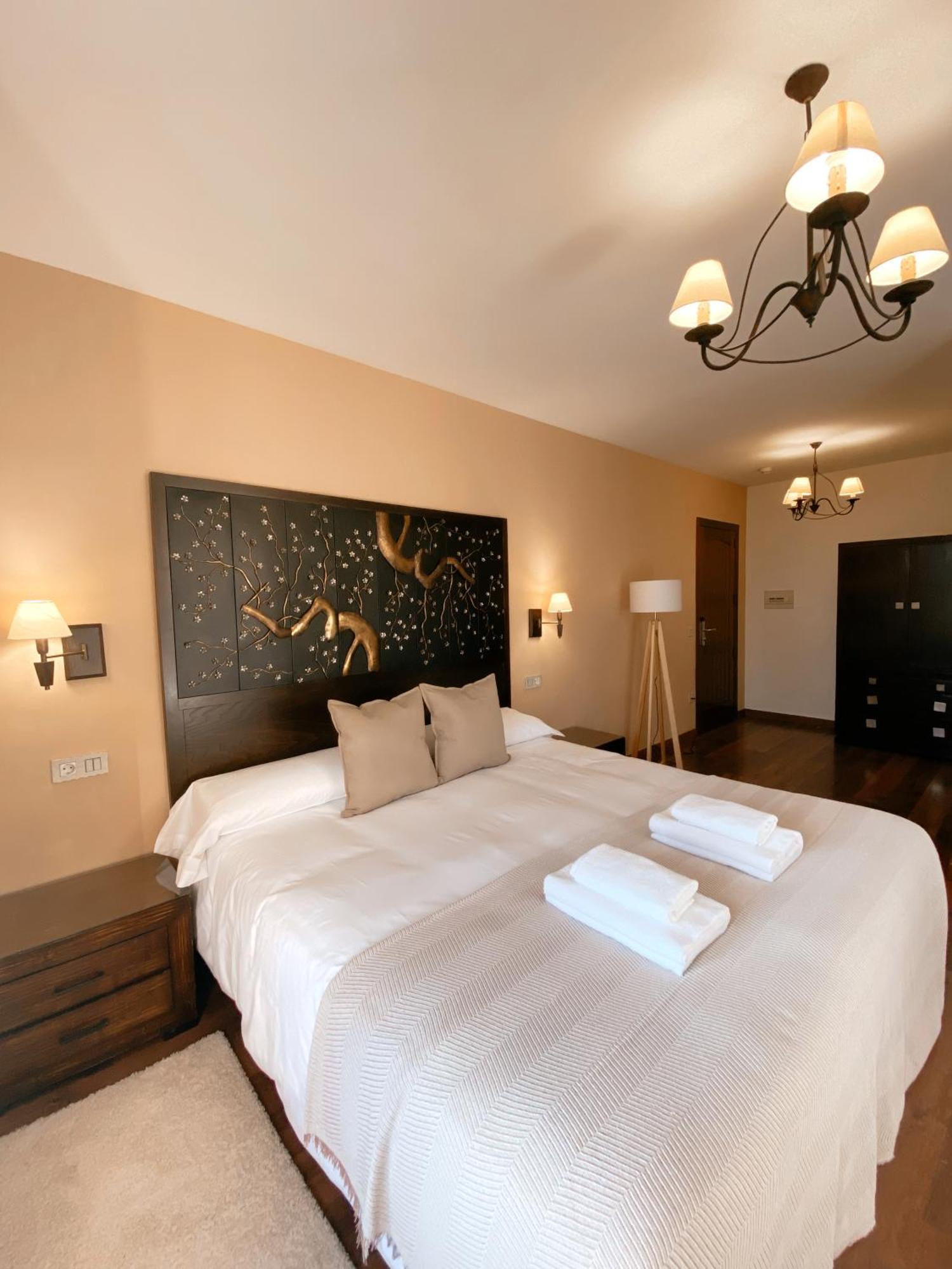 Hotel Rural Candela Y Plata Puerto de Béjar Exteriör bild